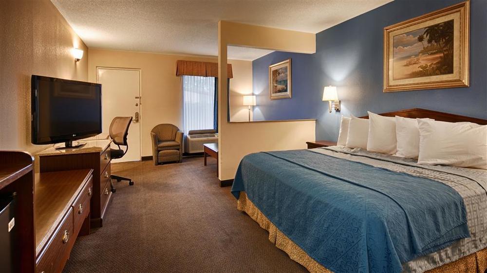 Best Western Tallahassee Downtown Inn And Suites Room photo