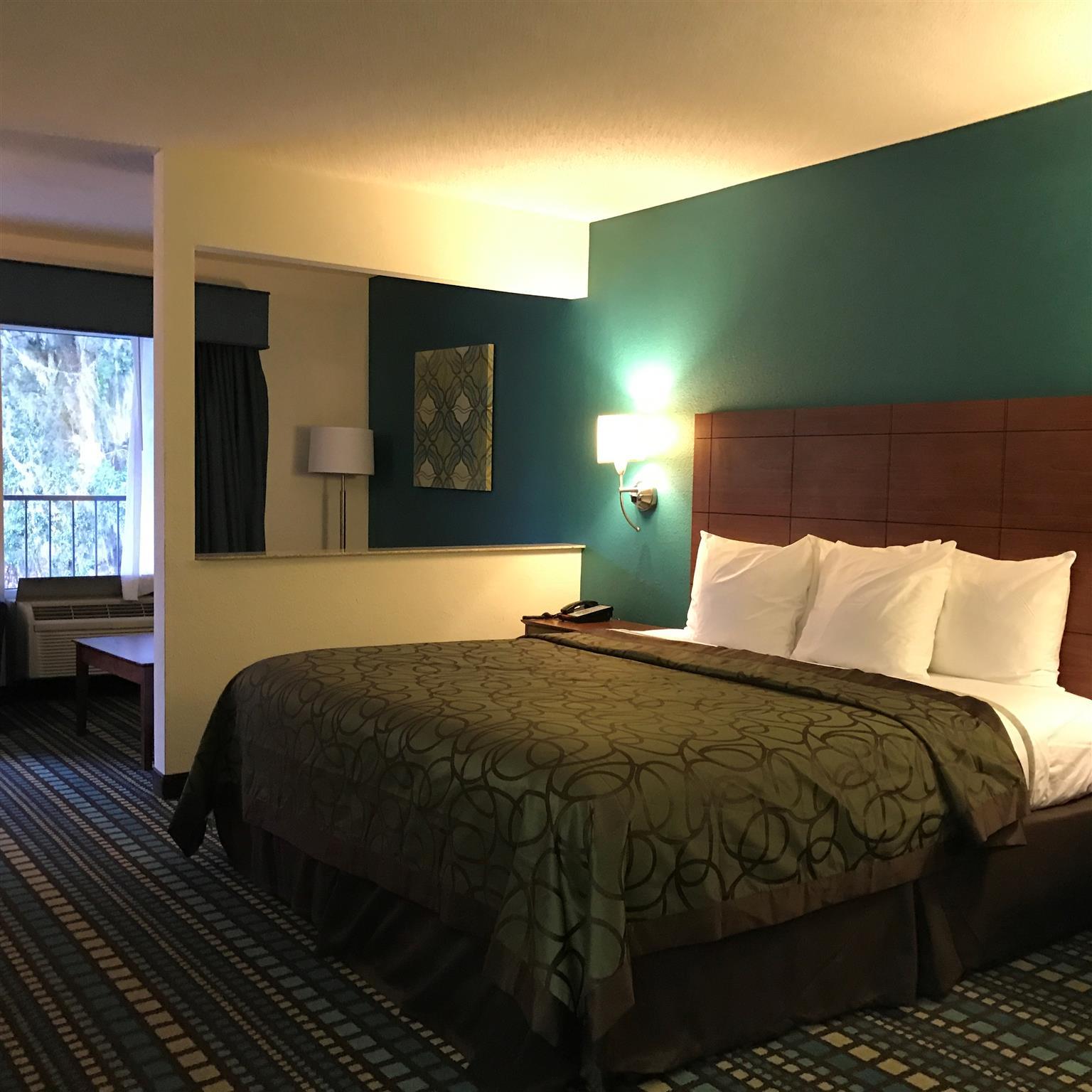 Best Western Tallahassee Downtown Inn And Suites Exterior photo