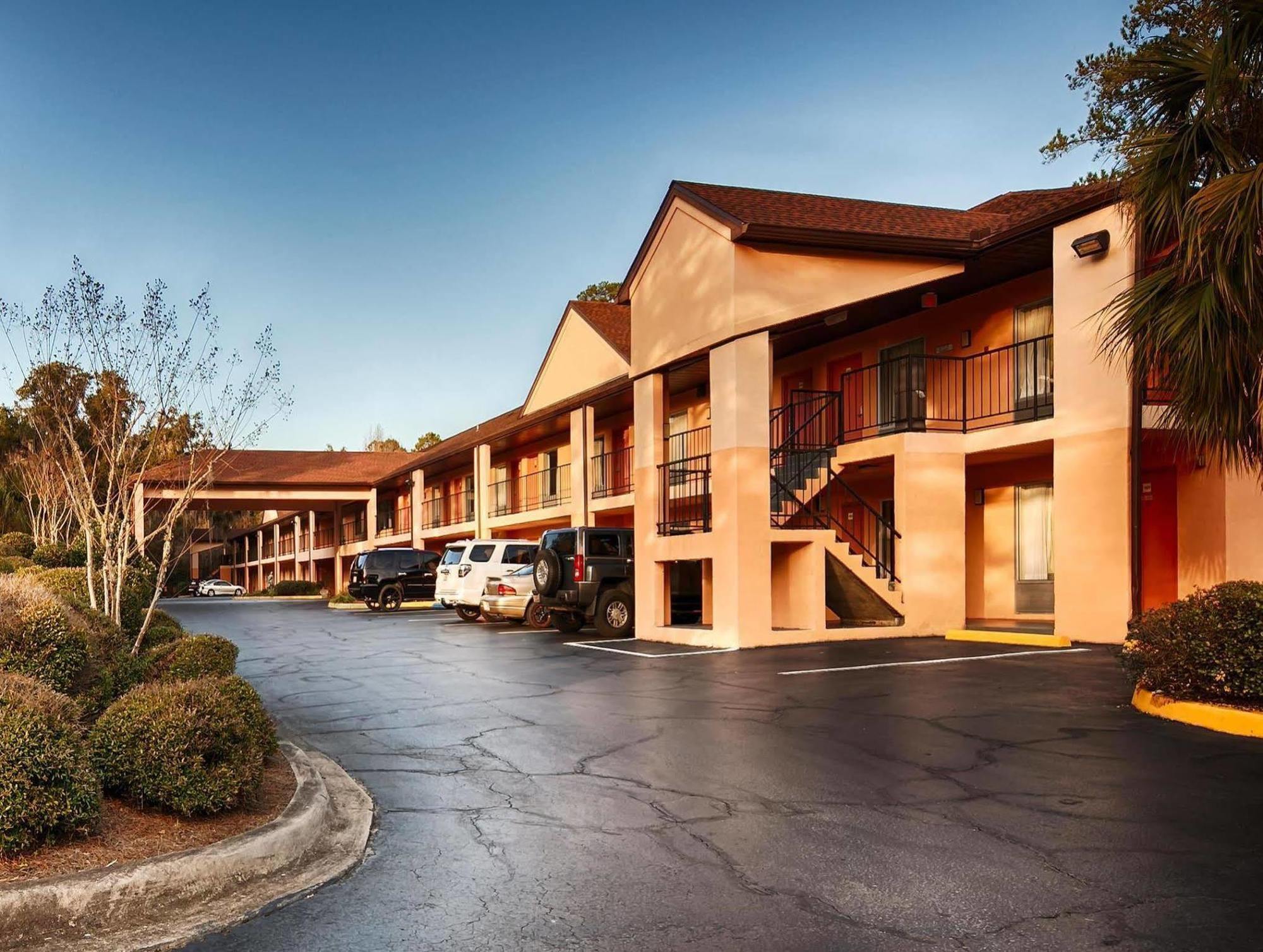 Best Western Tallahassee Downtown Inn And Suites Exterior photo
