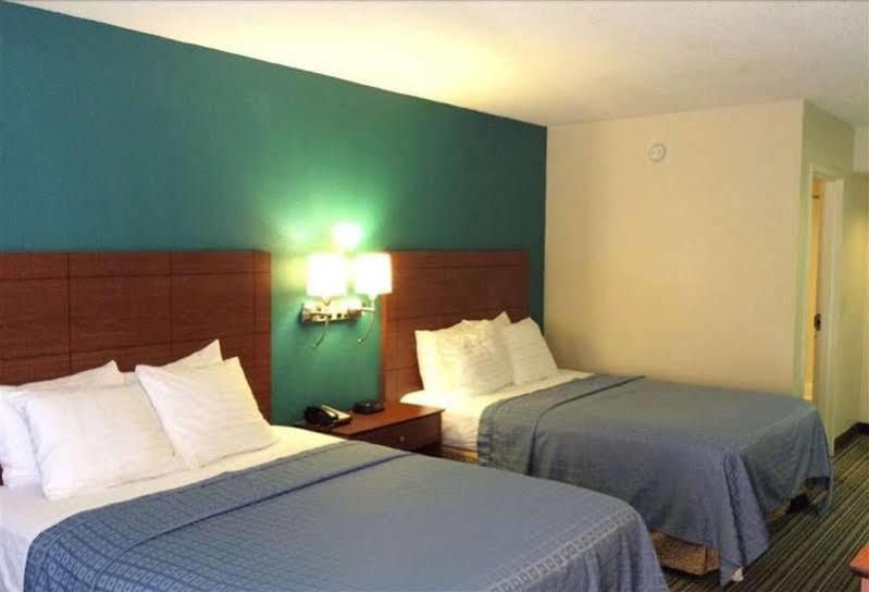 Best Western Tallahassee Downtown Inn And Suites Exterior photo